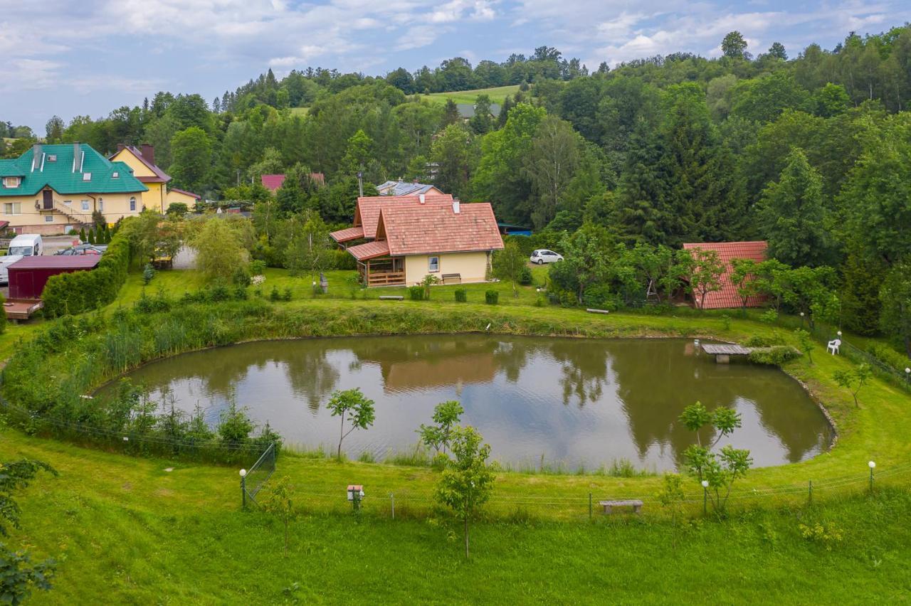 Domki Nad Stawem. Villa Polanczyk Exterior photo