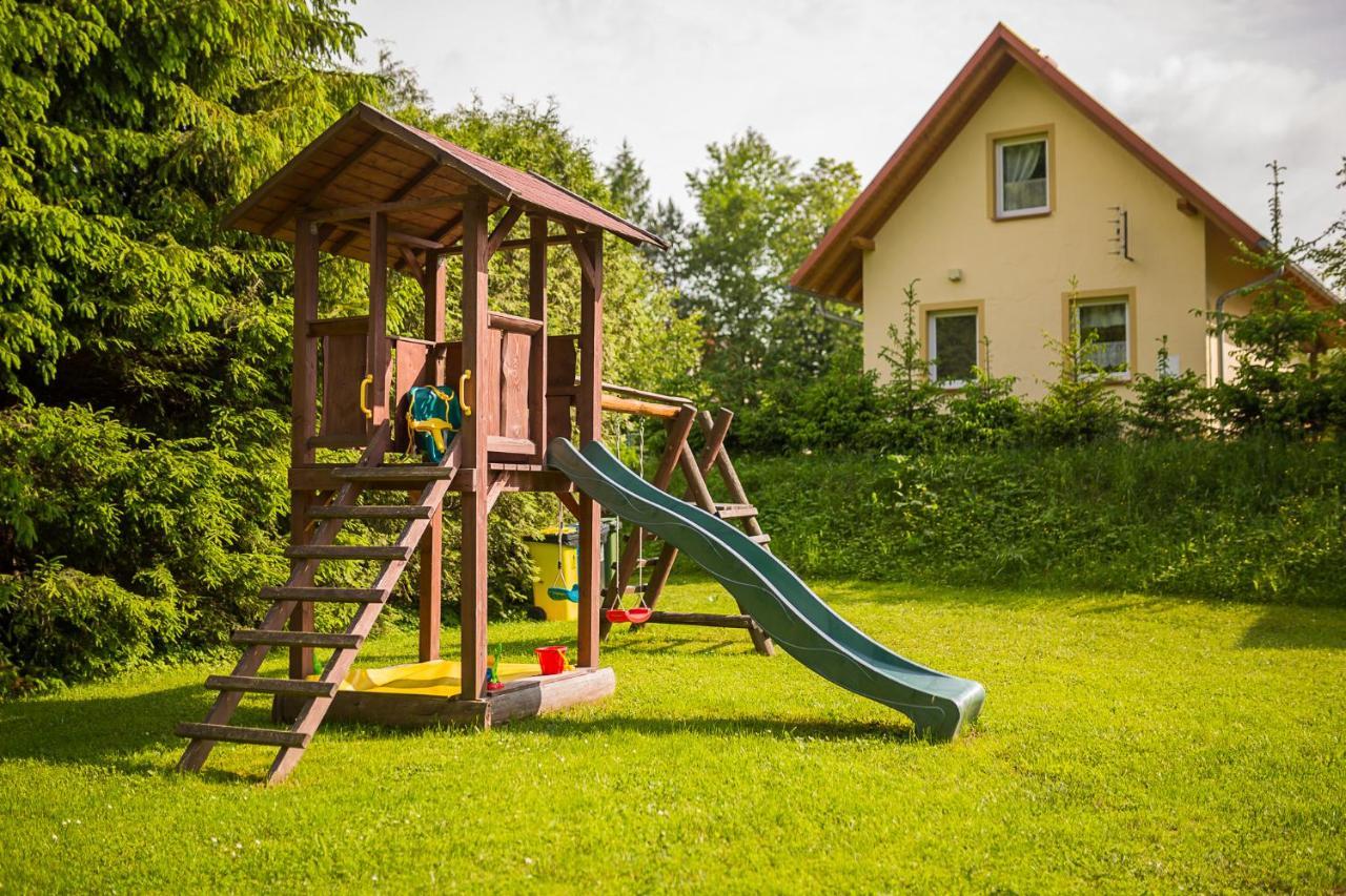 Domki Nad Stawem. Villa Polanczyk Exterior photo